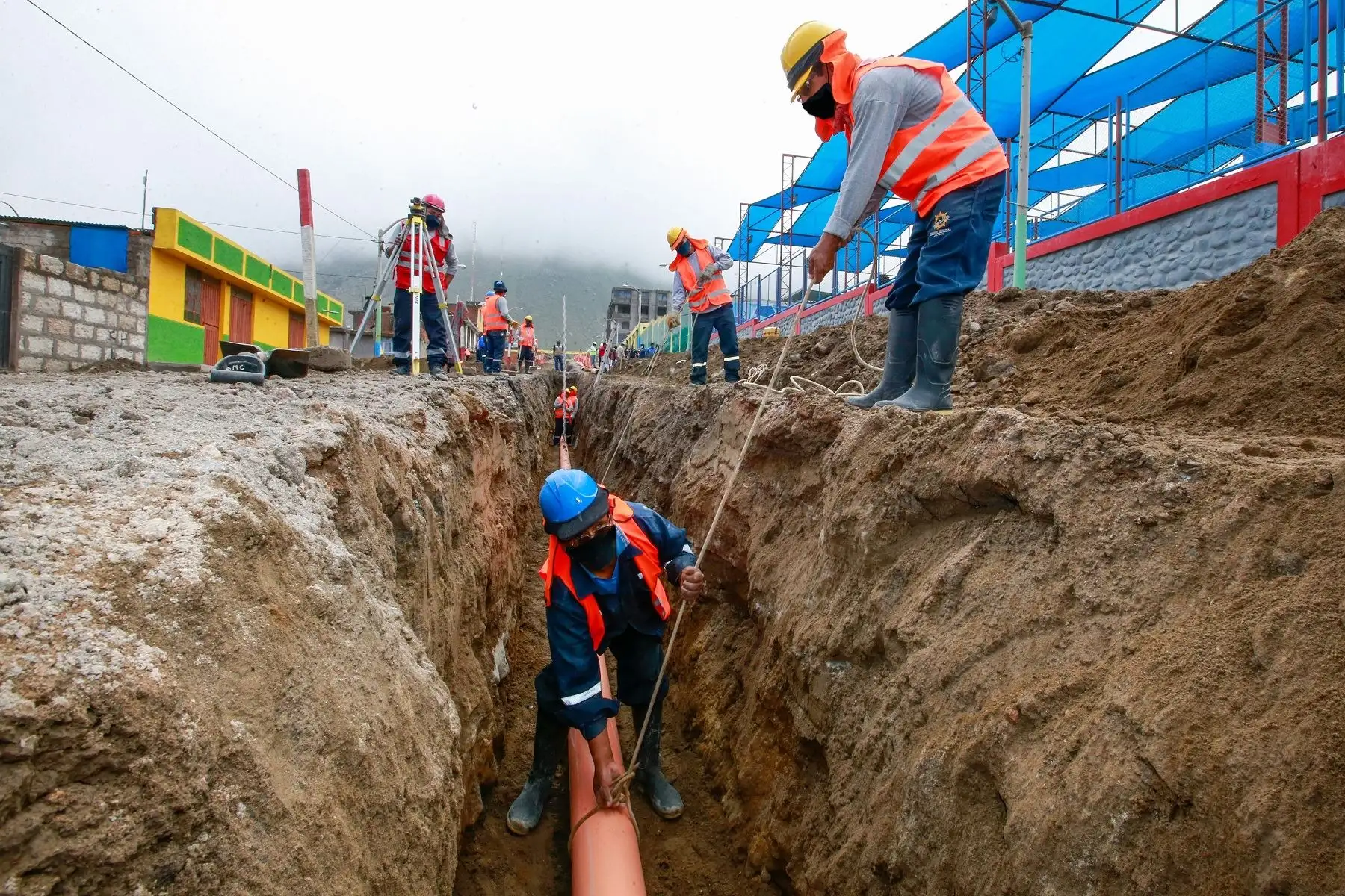 Obras de agua y saneamiento.