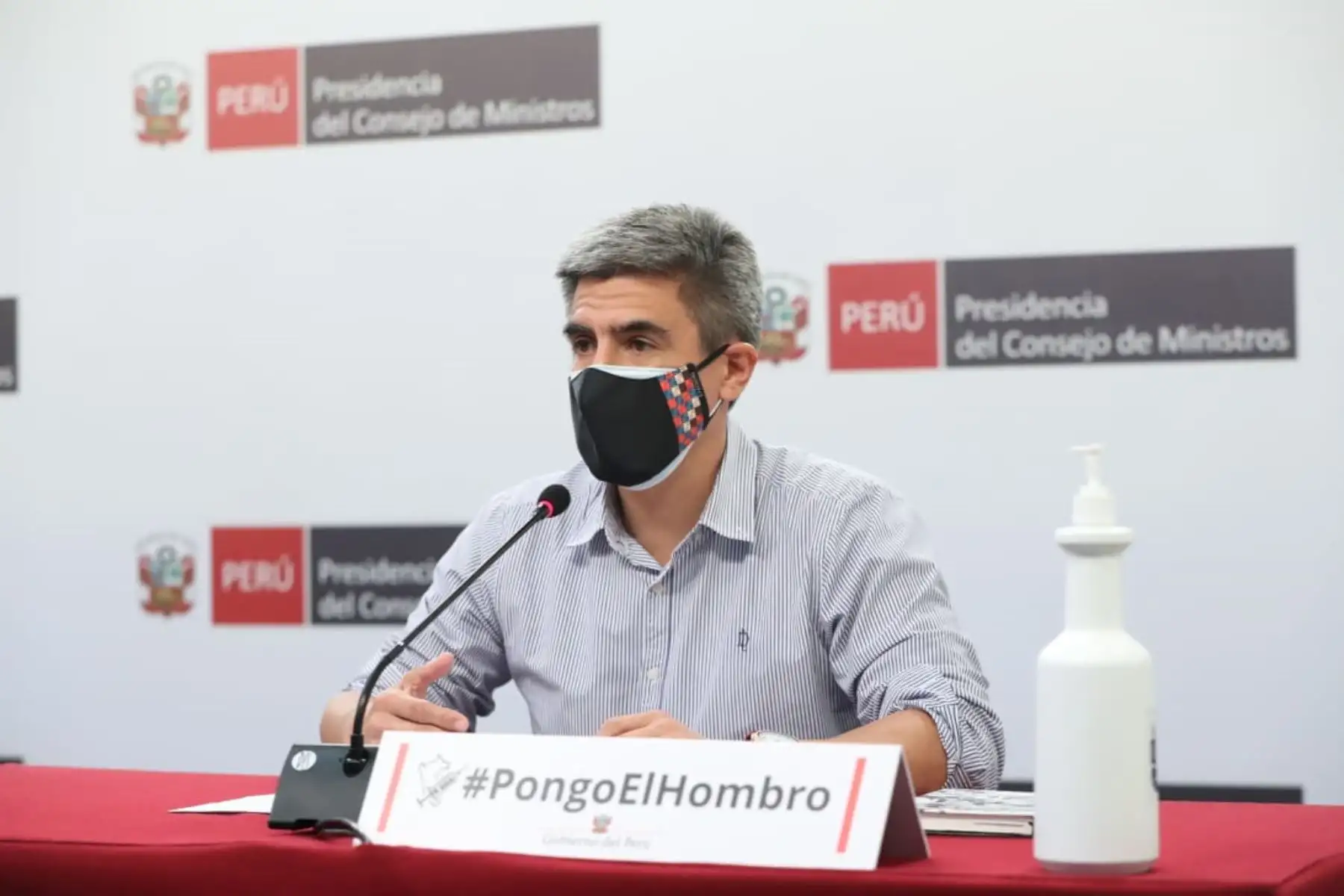 El ministro de Cultura, Alejandro Neyra, afirmó que de la mano con los gobiernos regionales se buscan soluciones a las necesidades de la ciudadanía. Foto: ANDINA/difusión.