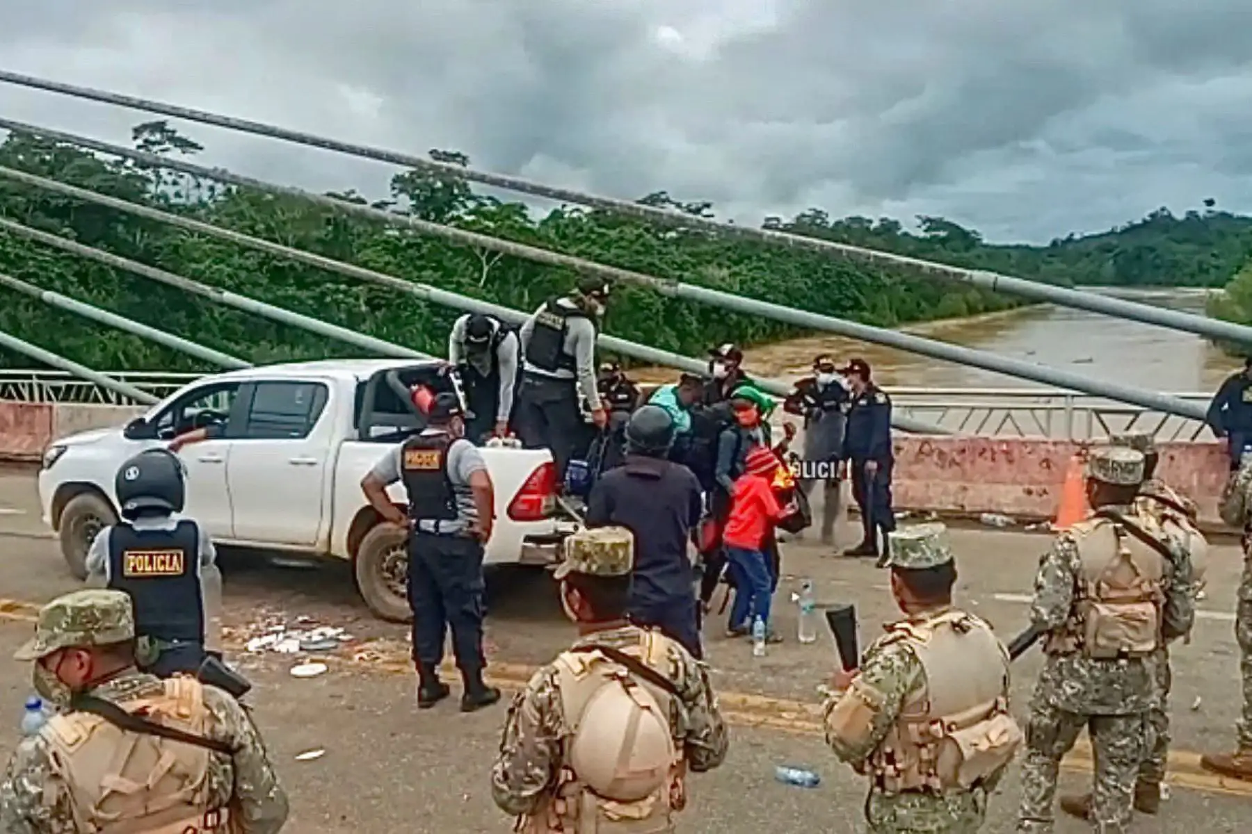 Las fuerzas del orden del Perú seguirán manteniendo el principio de autoridad y vigilando las fronteras. Foto: ANDINA/Difusión