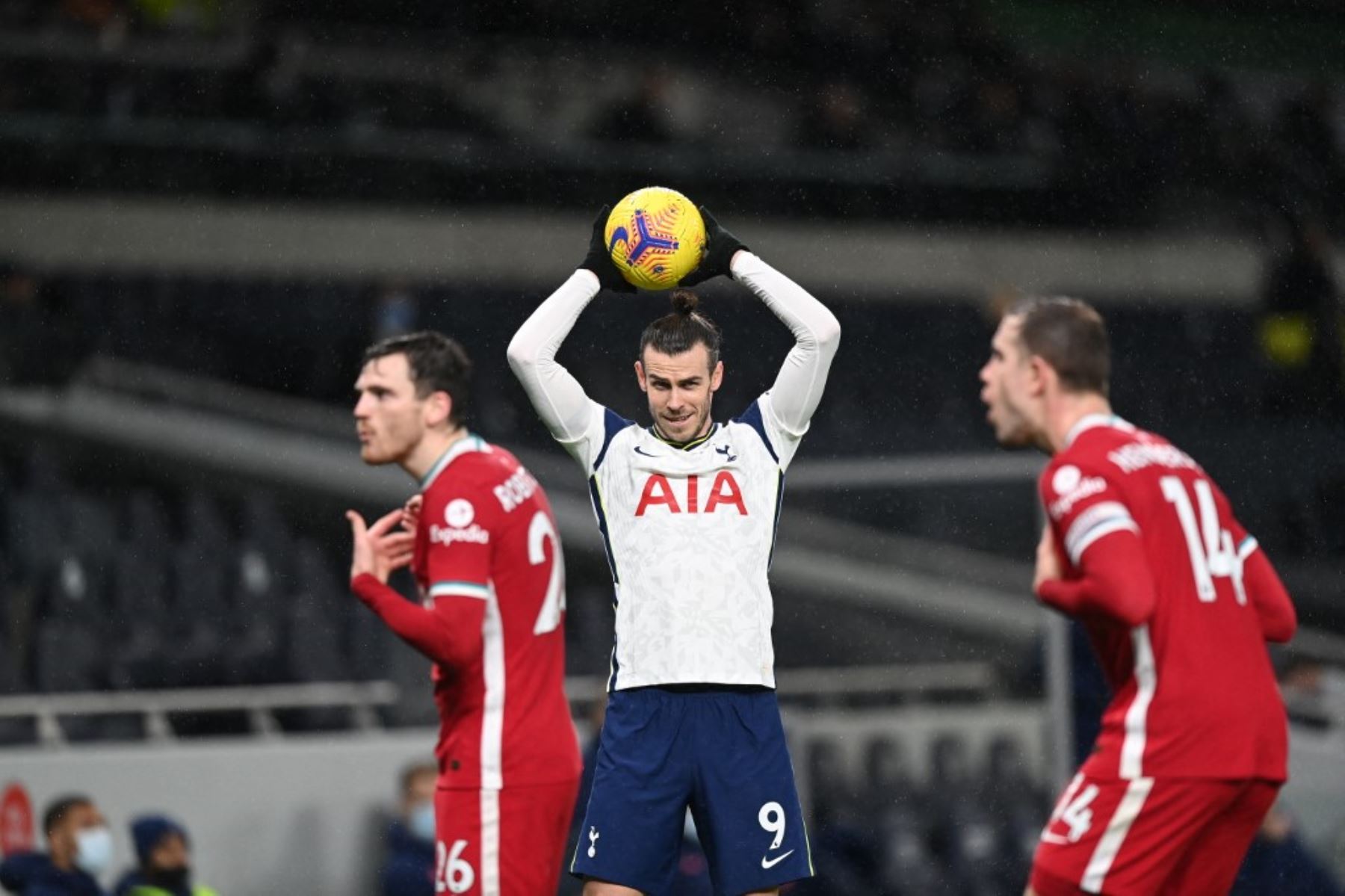 Bale no la pasa bien en el Tottenham