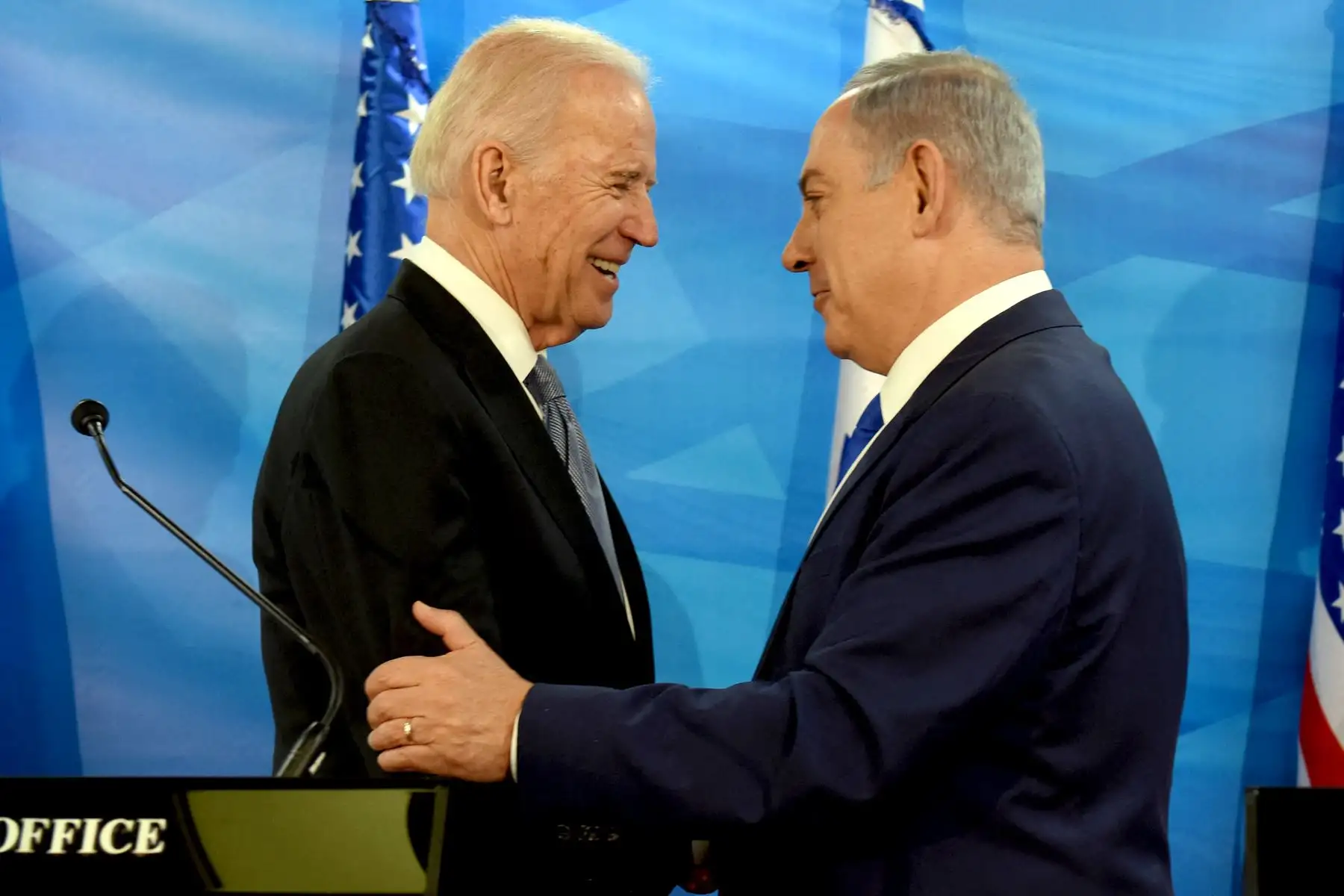 Según la Casa Blanca, Biden le habló a Netanyahu de "la importancia de lograr un avance de la paz en la región, incluyendo a los israelíes y los palestinos". Foto: AFP