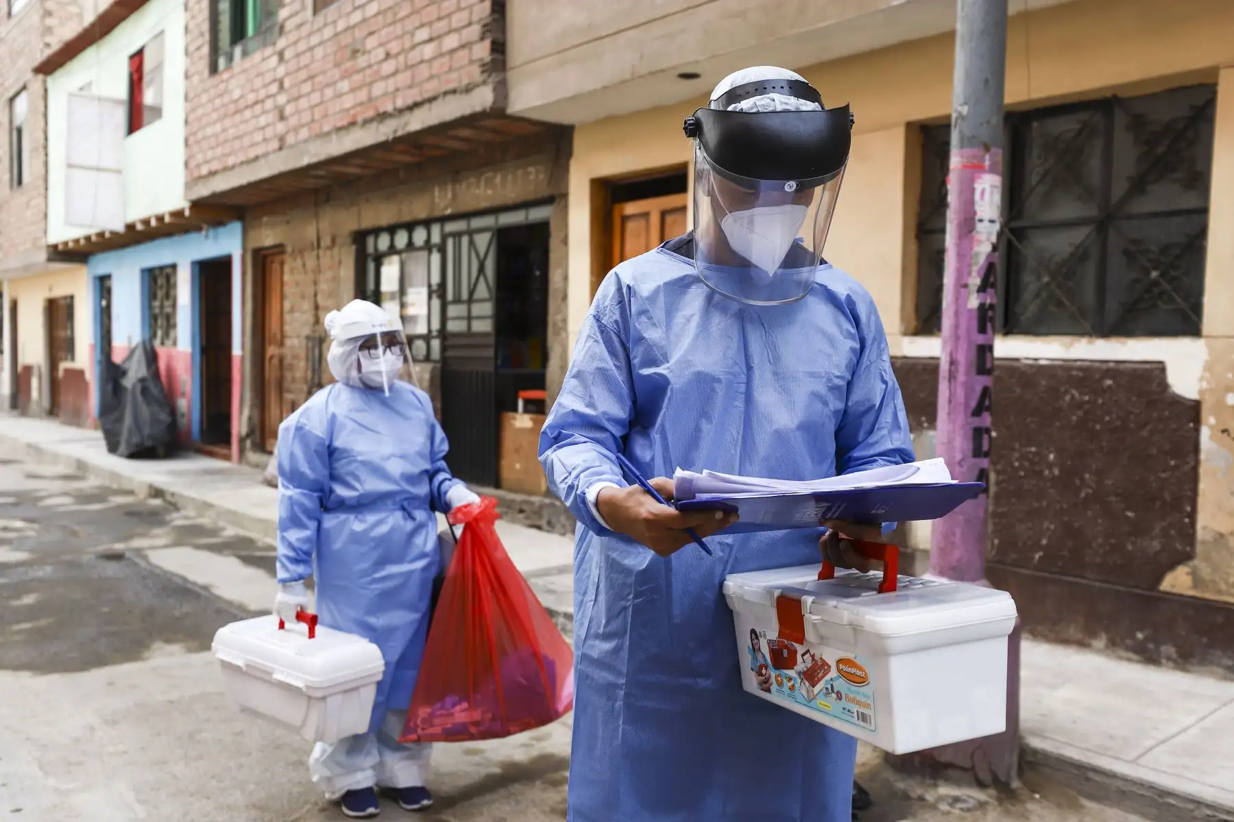 Municipalidad de Lima  continúa trabajando con la estrategia Operación Tayta, a fin de identificar casos de COVID-19 entre la población más vulnerable y brindar el tratamiento necesario para cortar la cadena de contagios del coronavirus. Foto:ANDINA/Municipalidad de Lima