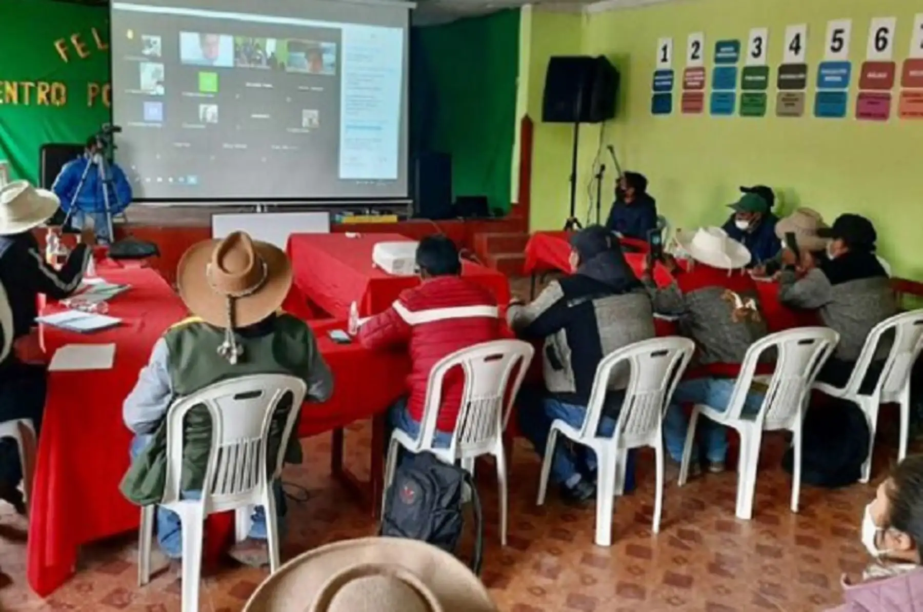 El diálogo con las comunidades de la provincia de Espinar continuará mañana en el Cusco (imagen de archivo). ANDINA/Difusión