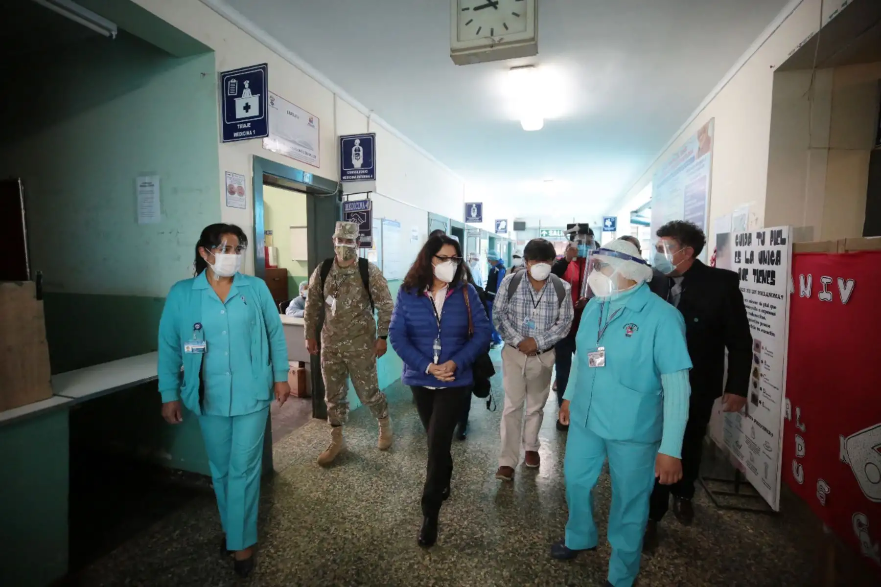 Presidenta del Consejo de Ministros, Violeta Bermúdez llega a la región de Cusco con el objetivo  de asegurar  que el proceso de vacunación sea transparente y se realice respetando el orden establecido por el Ministerio de Salud.
Foto: PCM
.