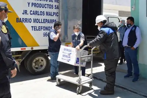 Vacunas llegan a Cajamarca.
