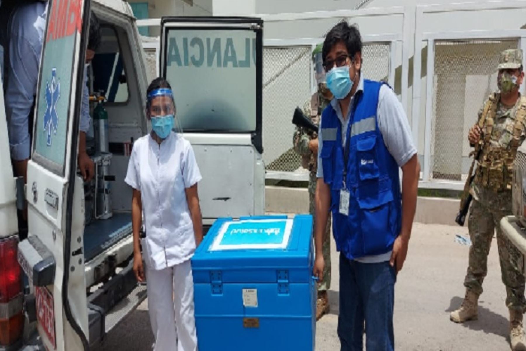 EsSalud: regiones siguen recibiendo segundo lote de vacunas contra el covid-19 e inmunizando al personal de primera líneasl