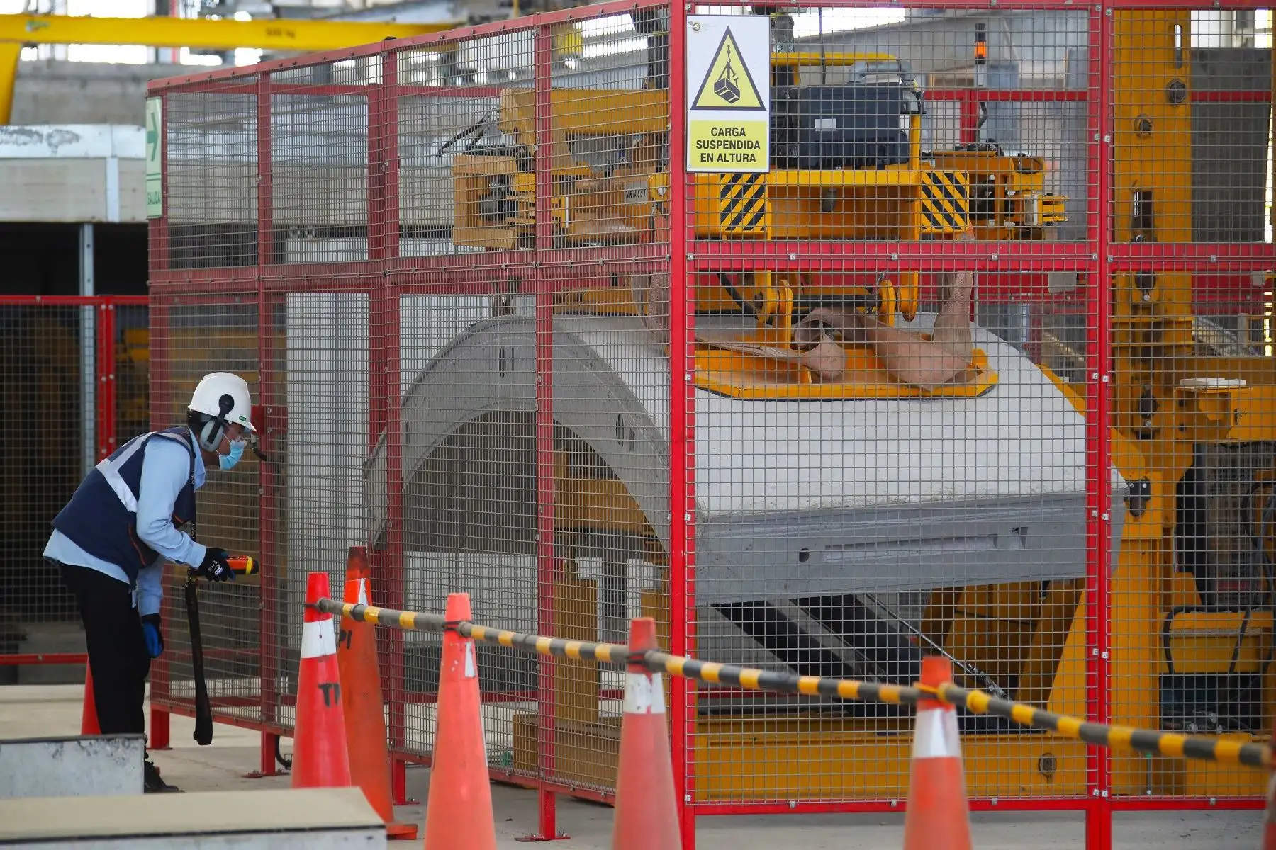 En cada frente de obra de la Línea 2 del Metro se siguen los estándares de seguridad y bioseguridad para el bienestar de todas las personas que trabajan en el proyecto. Cortesía MTC.