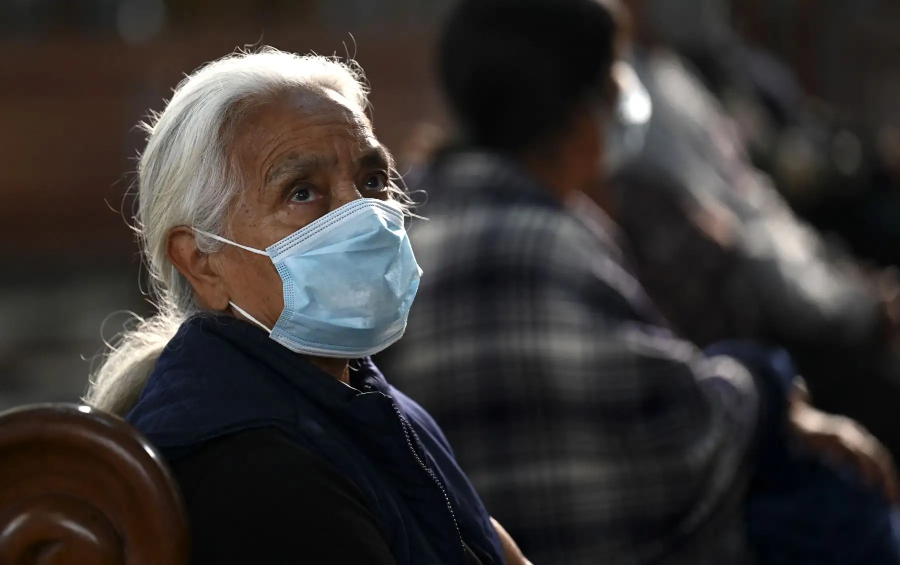 El Canciller dijo en un mensaje grabado que estas vacunas servirán para comenzar de manera inmediata el proceso de inmunización del personal de salud de primera línea. Foto: AFP