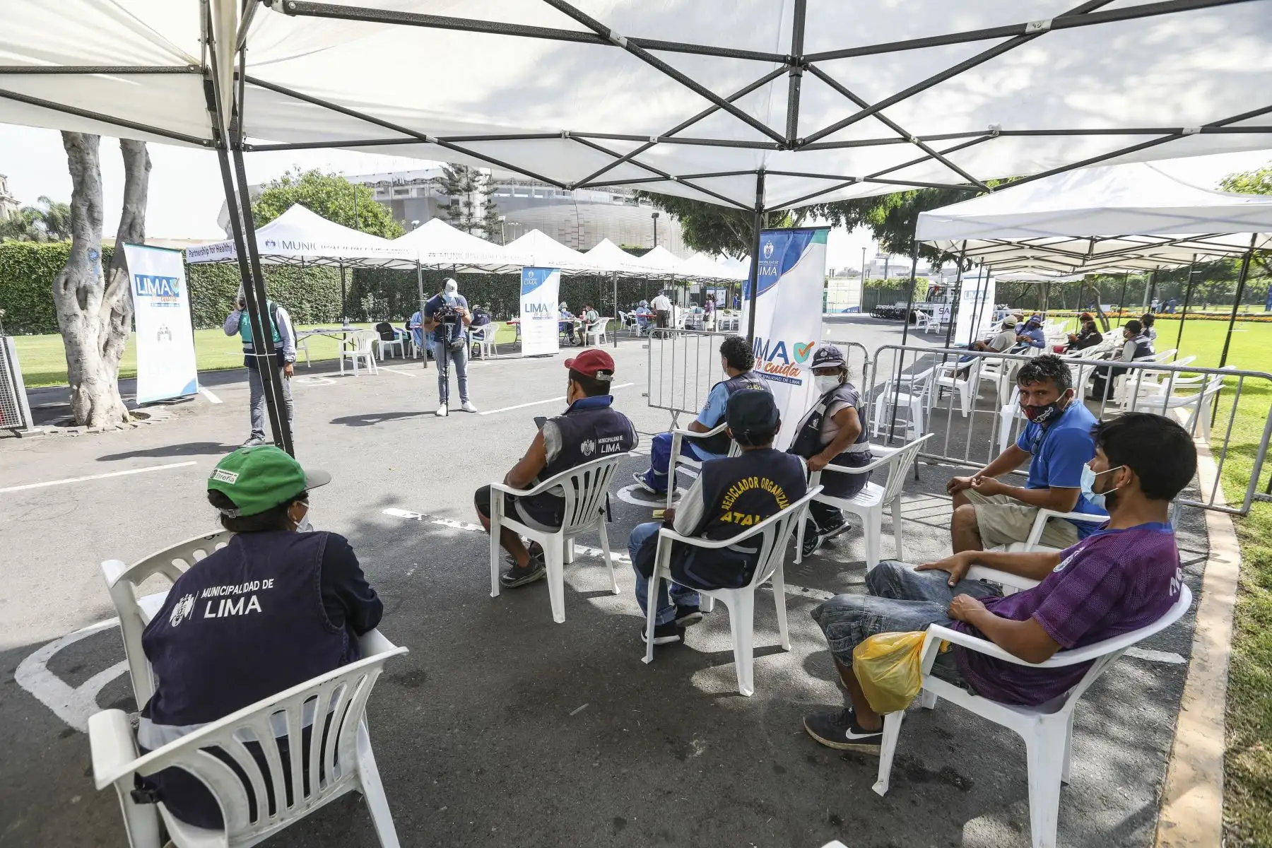 Municipalidad de Lima, a través de Sisol Salud, realiza campaña Lima Te Cuida, con el objetivo de seguir velando por la salud de la población y realizar pruebas de descarte COVID-19 en el Parque de las Aguas. Foto: ANDINA/Municipalidad de Lima