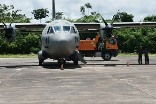 El traslado de la ayuda humanitaria a Madre de Dios se efectuó a través de un vuelo de la Fuerza Aérea del Perú. Foto: ANDINA/difusión.