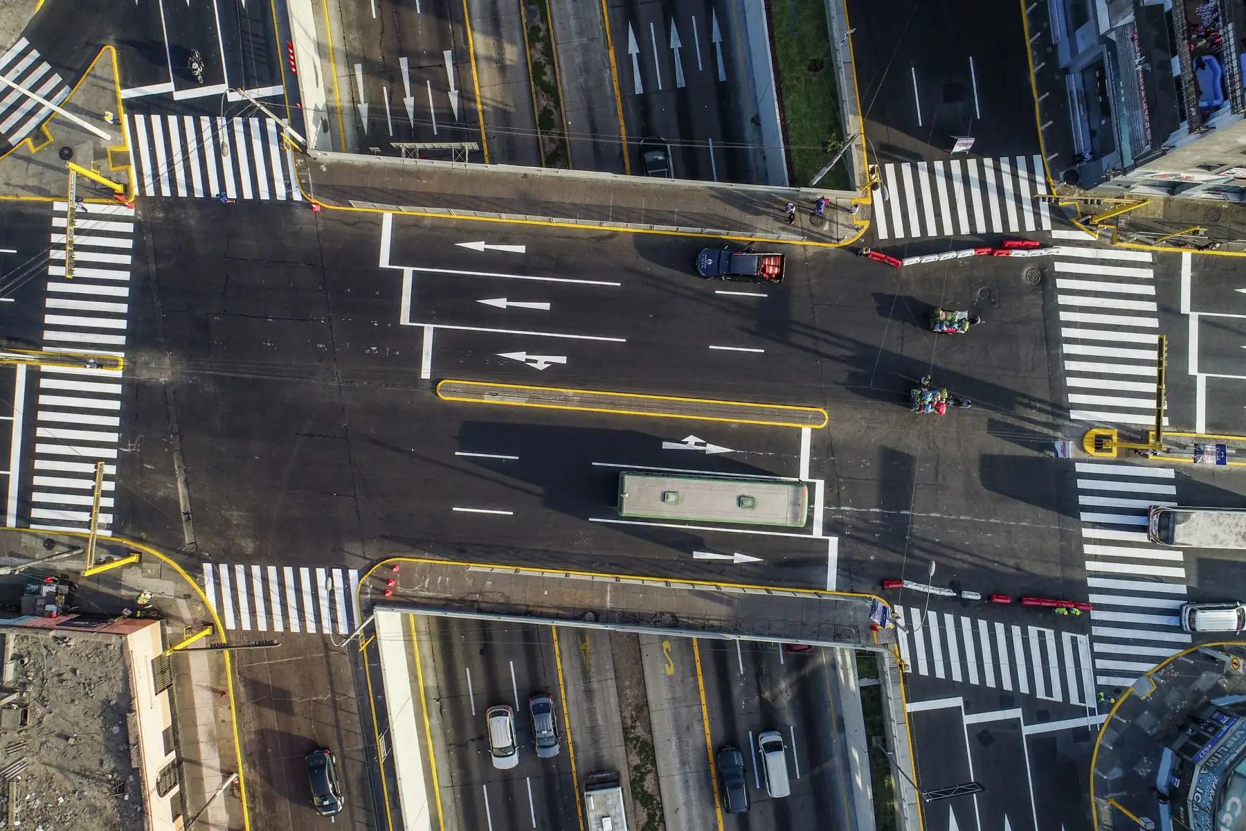 El alcalde de Lima, Jorge Muñoz, inauguró la ampliación de un nuevo tramo de la Av. Paseo de la República, en el límite de los distritos de La Victoria y el Cercado. Foto:ANDINA/Municipalidad de Lima