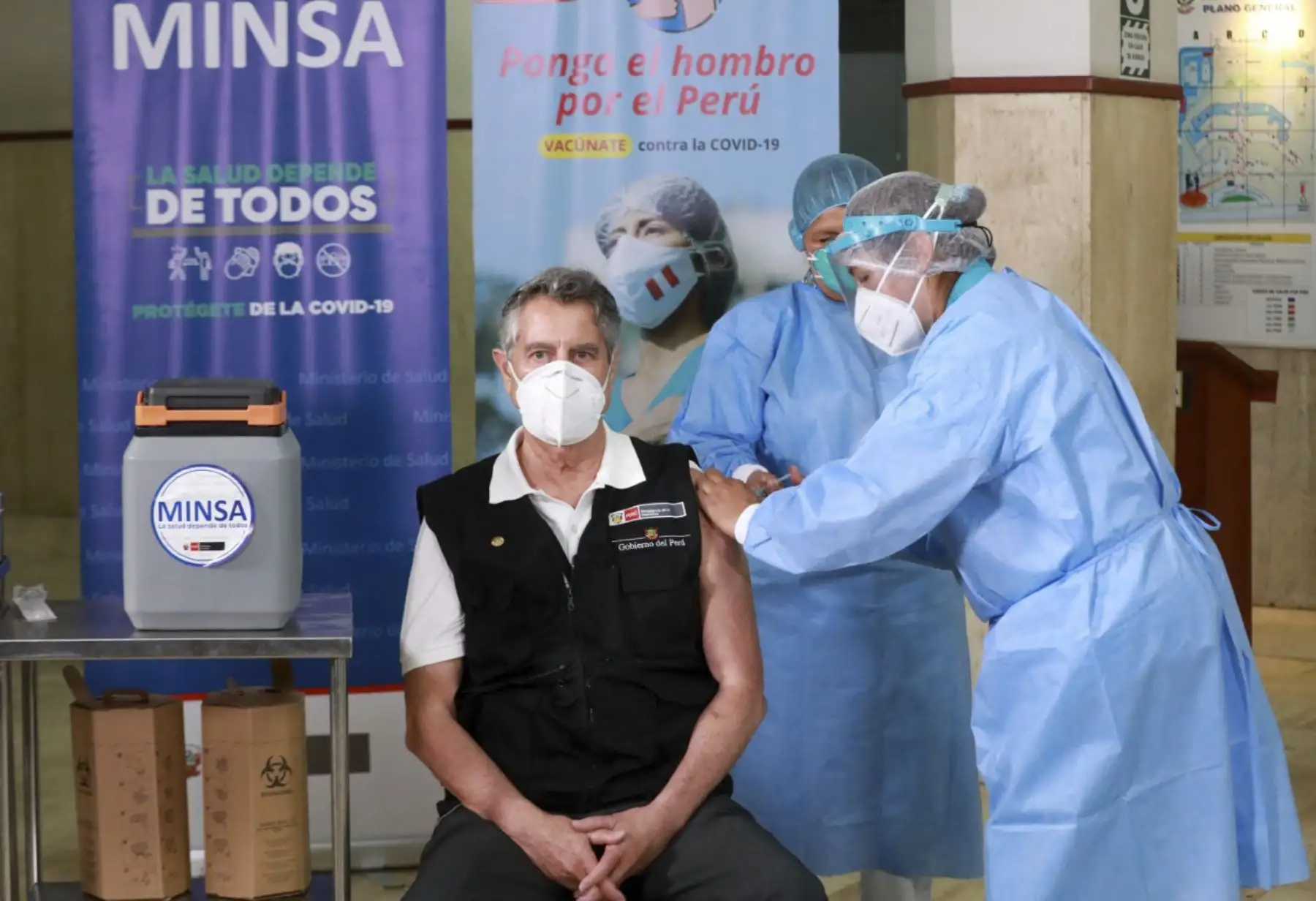 Inicio de vacunación, presidente Sagasti recibió su primera dosis. Foto: ANDINA