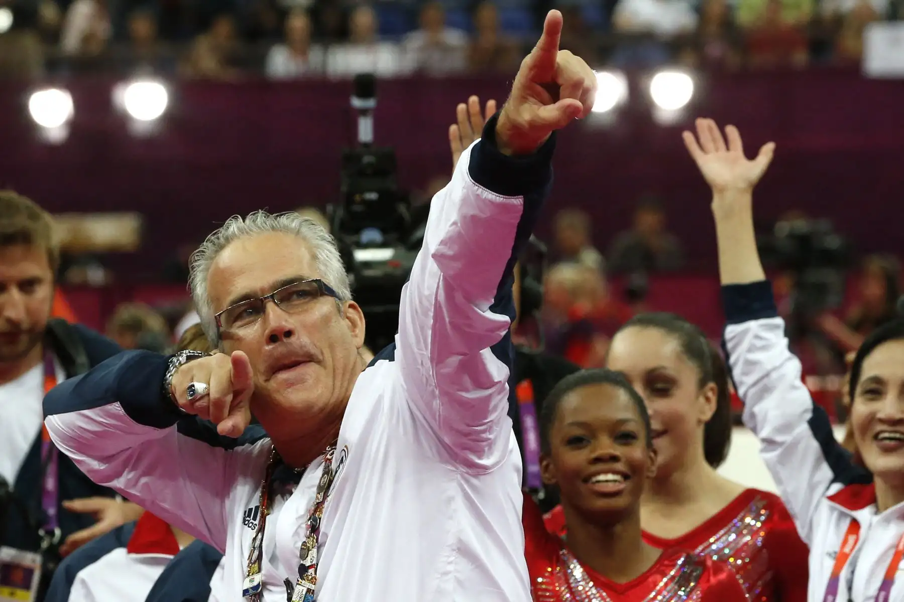 La fiscalía imputaba al exentrenador dos cargos de agresión sexual en primer grado, ambos relacionados con una atleta no identificada de entre 13 y 16 años, con penas que podían llegar hasta la cadena perpetua. Foto: AFP.
