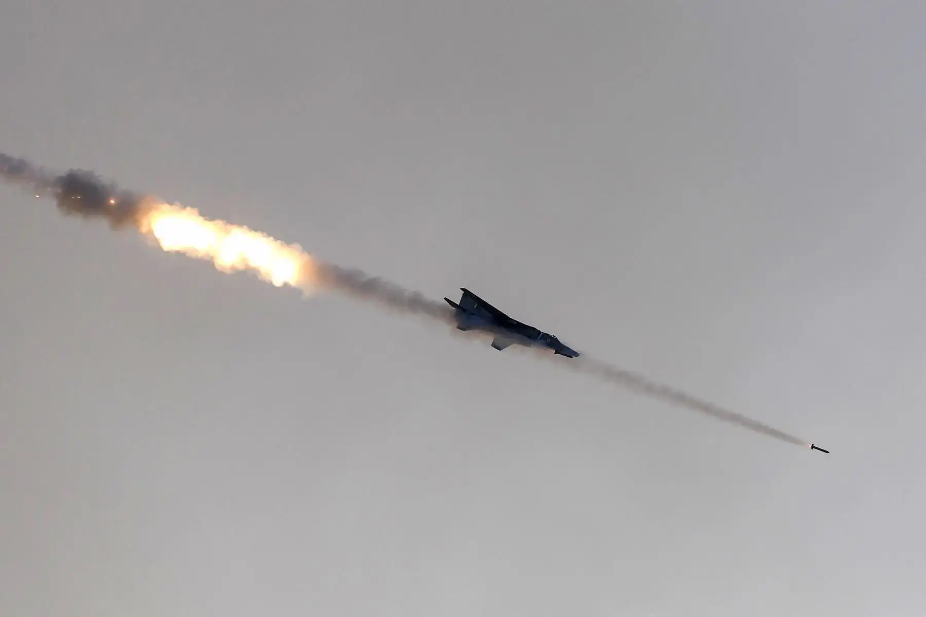 El ataque llegó después de tres ataques con cohetes contra instalaciones situadas en Irak y que son utilizadas por las fuerzas estadounidenses y de la coalición que luchan contra el grupo Estado Islámico. Foto: AFP