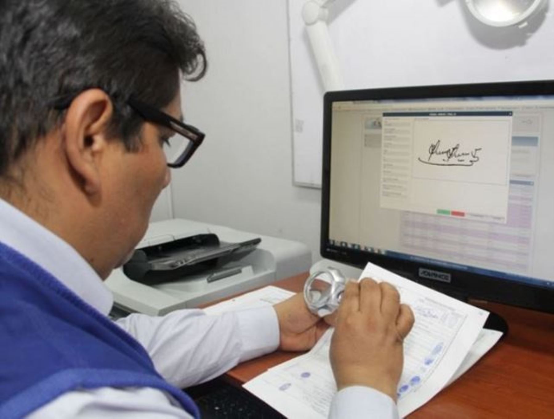 Reniec verifica firmas para el proceso de revocatoria en 110 distritos y una provincia. Foto: ANDINA/difusión.