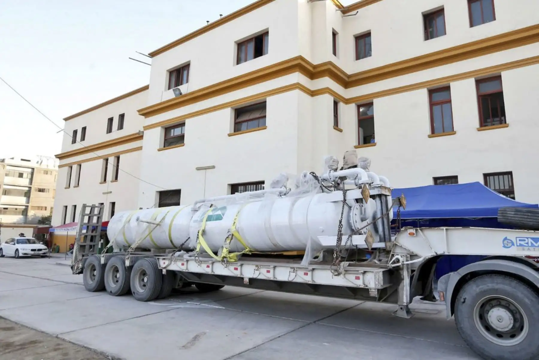 El Hospital Arzobispo Loayza del MINSA recibió la donación de una nueva planta de oxígeno a través de la iniciativa solidaria Respira Perú, para reforzar la atención de pacientes con Covid-19. Foto: ANDINA/Minsa