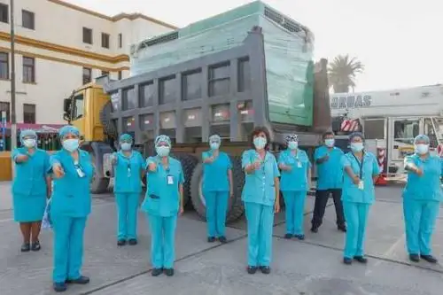 La planta generadora de oxígeno fue trasladada desde Oyón hasta el hospital, y su instalación tomará aproximadamente 15 días hábiles. Foto:ANDINA/Minsa