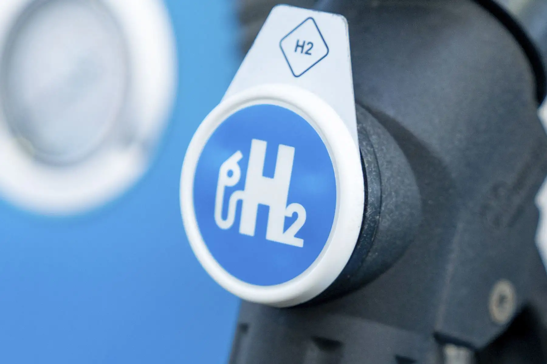 El hidrógeno verde en forma de gas podría ser utilizado como alternativa al combustible fósil en vehículos. Foto: ANDINA / Difusión
