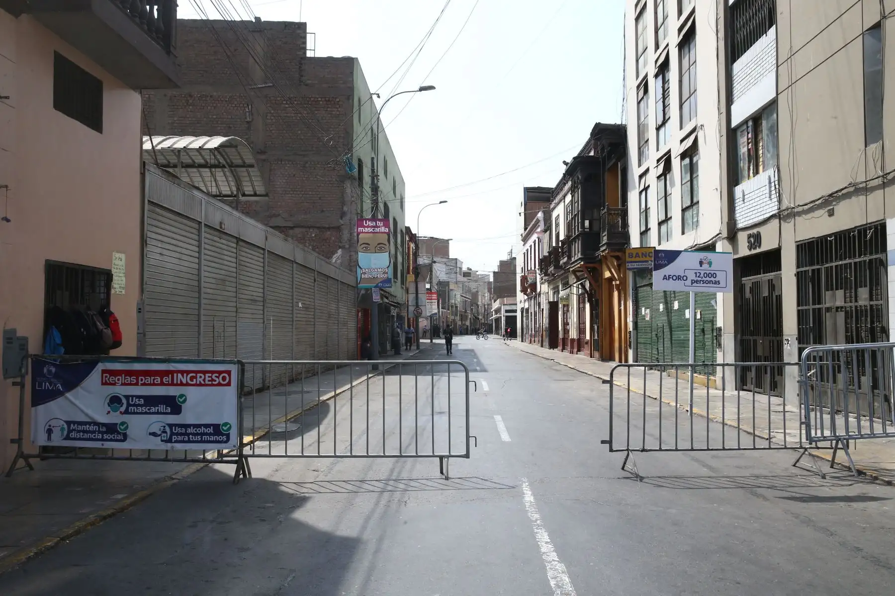 Hoy es el último día de la cuarentena establecida por el Gobierno para enfrentar el covid-19 en Lima Metropolitana, el Callao y demás provincias consideradas en nivel de alerta extremo. 
Foto: ANDINA/Vidal Tarqui
