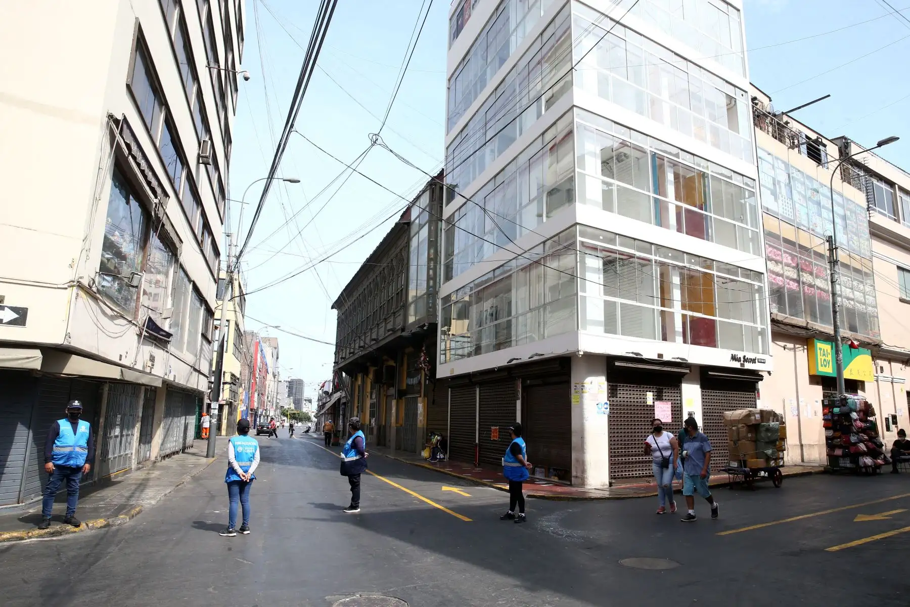Hoy es el último día de la cuarentena establecida por el Gobierno para enfrentar el covid-19 en Lima Metropolitana, el Callao y demás provincias consideradas en nivel de alerta extremo. 
Foto: ANDINA/Vidal Tarqui