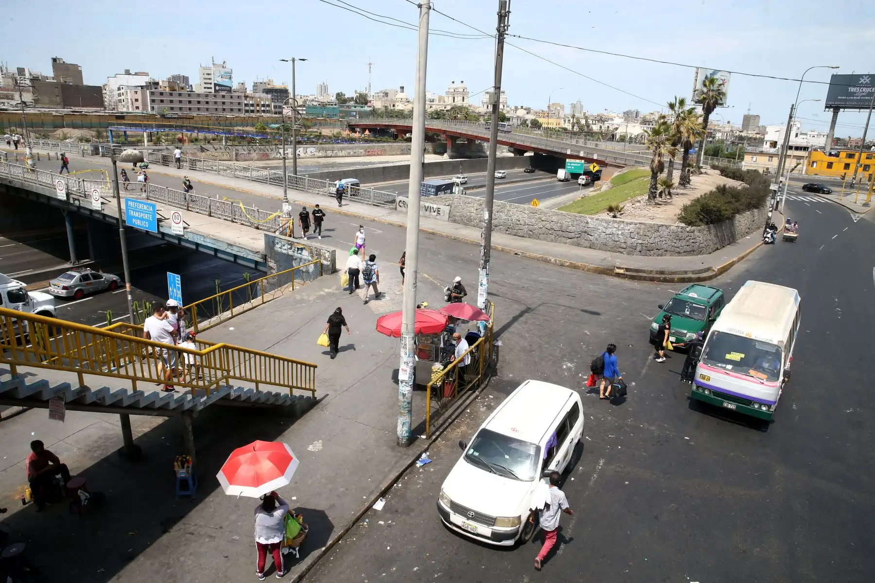 Hoy es el último día de la cuarentena establecida por el Gobierno para enfrentar el covid-19 en Lima Metropolitana, el Callao y demás provincias consideradas en nivel de alerta extremo. 
Foto: ANDINA/Vidal Tarqui