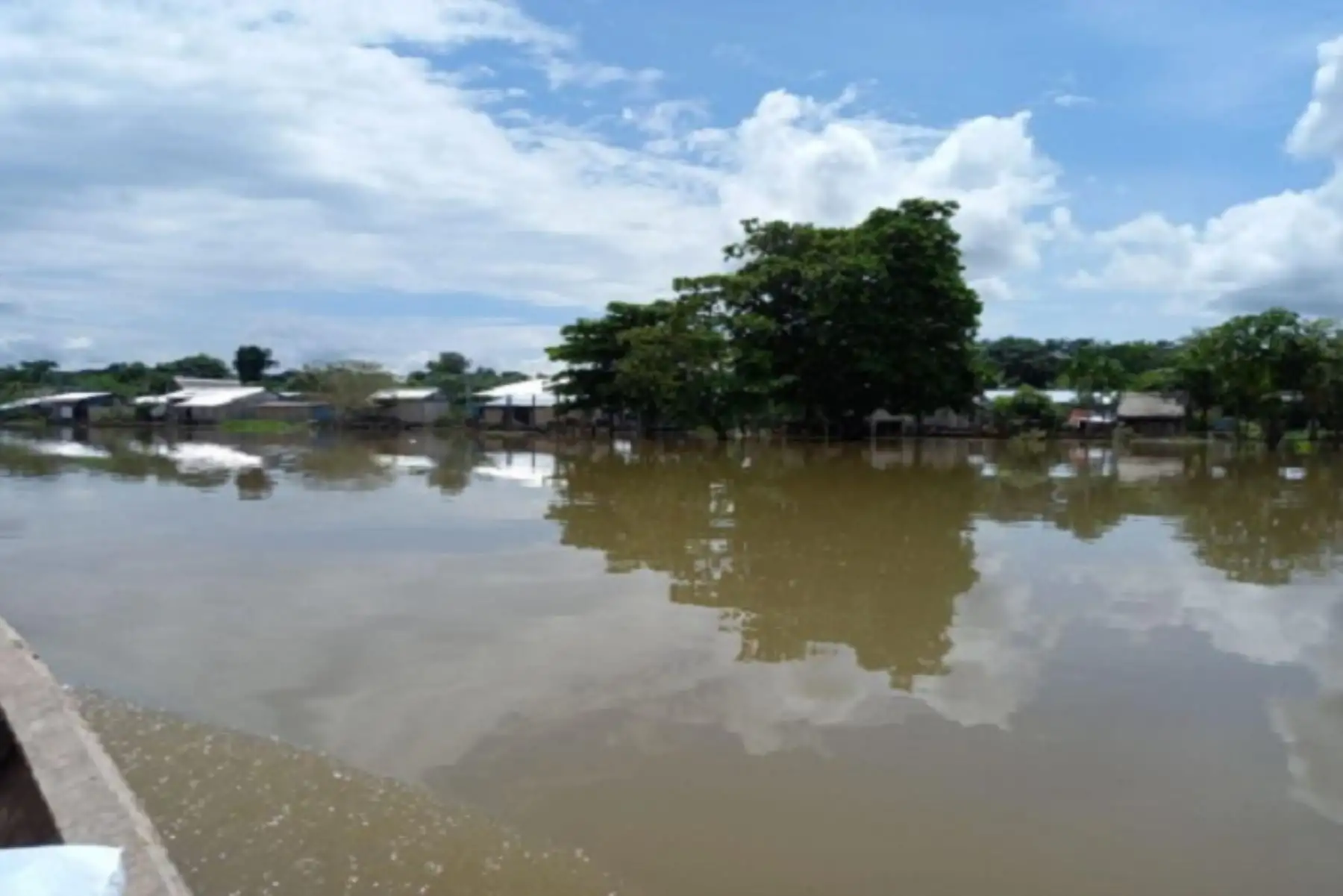 Las inundaciones no registran daños a la vida ni a la salud de los pobladores de la zona.