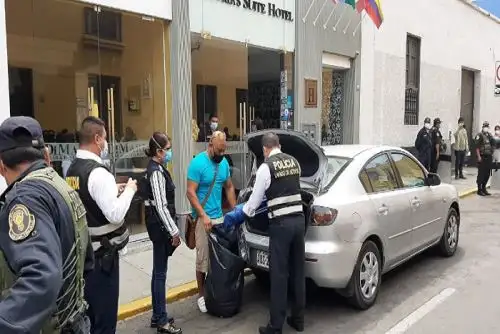 La mayoría de los inmuebles allanados son de propiedad del empresario trujillano, Gerson Rivelino González Porras, dueño de la empresa de seguridad Tanks Perú.