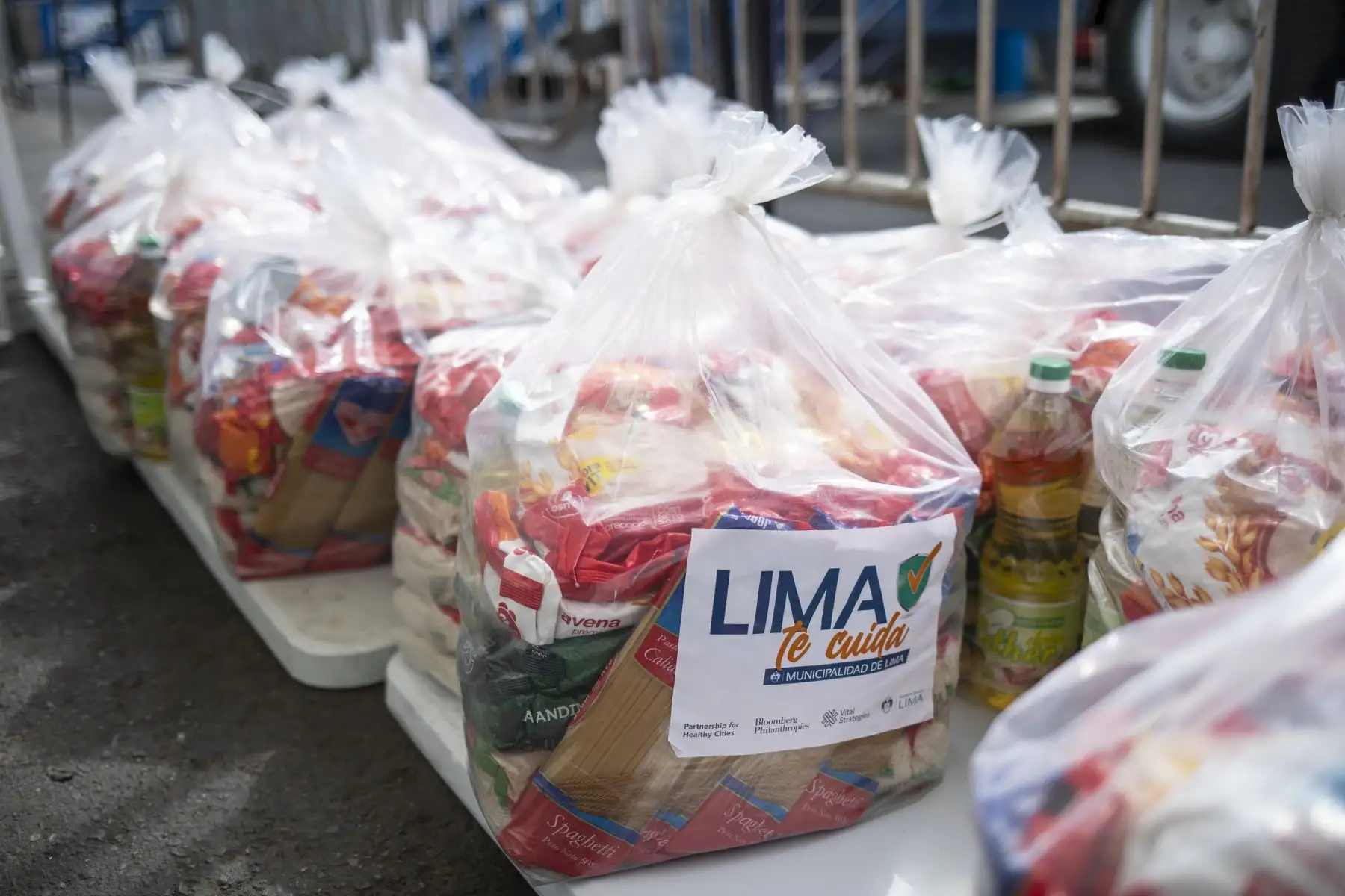 Programa Lima Te Cuida, atiende a comerciantes de Mesa Redonda, Foto :ANDINA/MLM