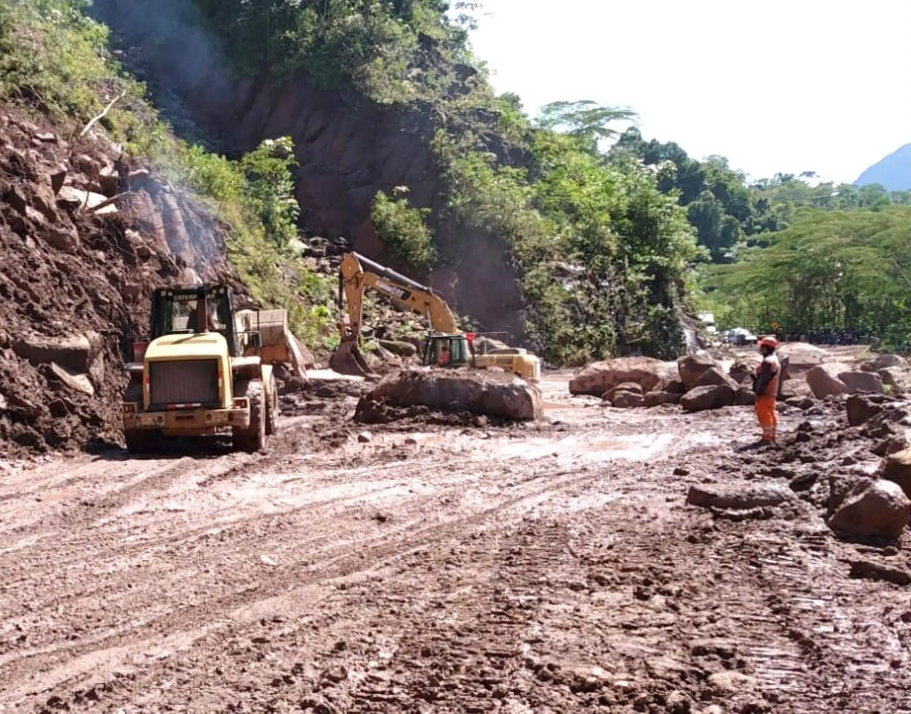 MTC informó que atiende un total de 16 emergencias viales en la región Ucayali causadas por las lluvias intensas. ANDINA/Difusión