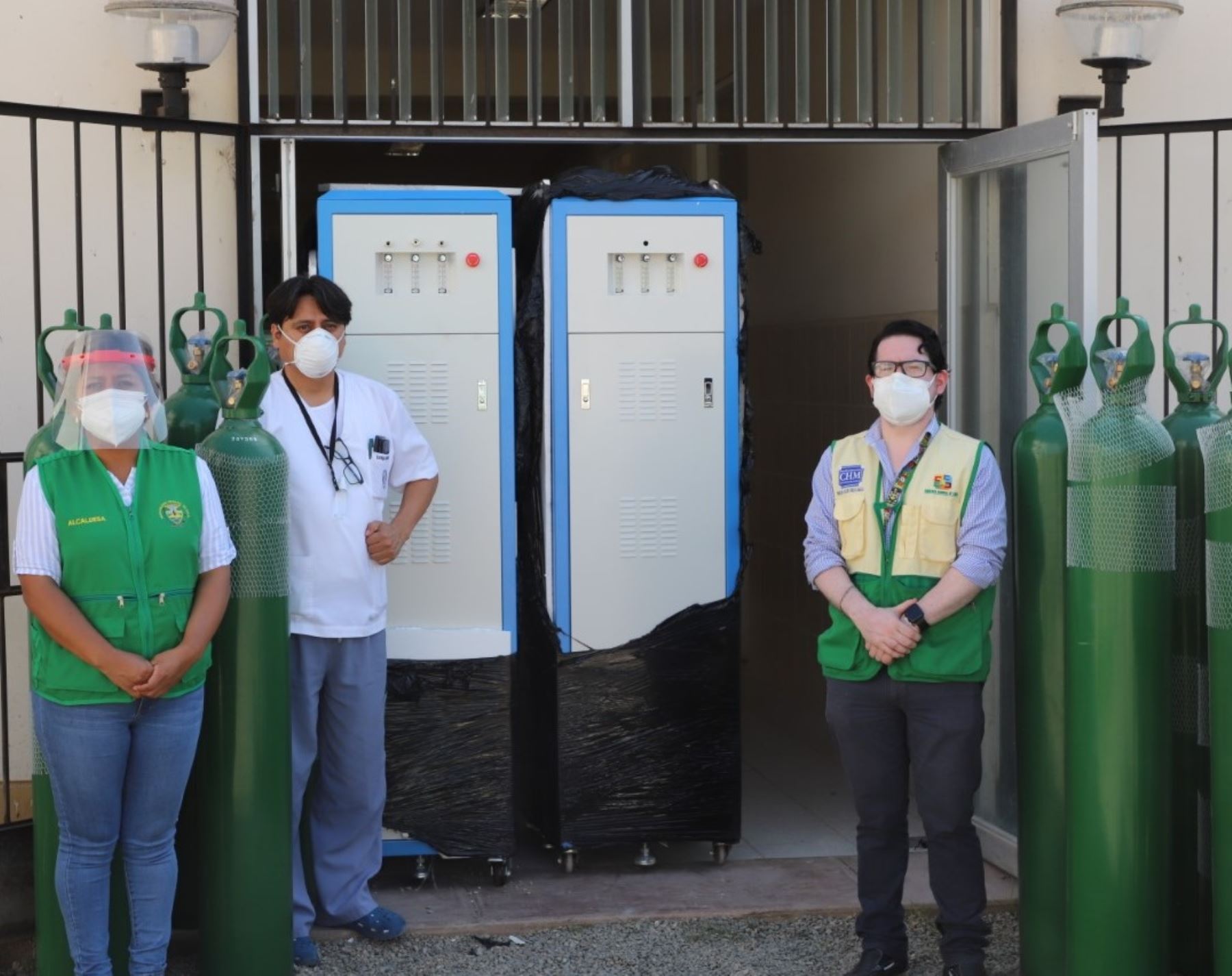 Municipio de Mala compra dos generadores de oxígeno medicinal y lo dona al centro de salud del distrito para fortalecer atención a los pacientes críticos de covid-19. ANDINA/Difusión