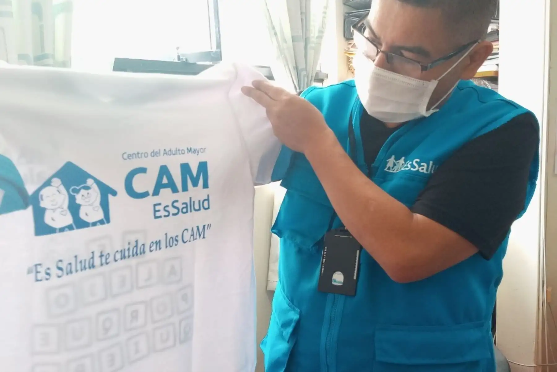 Personal de los Centros del Adulto Mayor (CAM) en Lambayeque.
