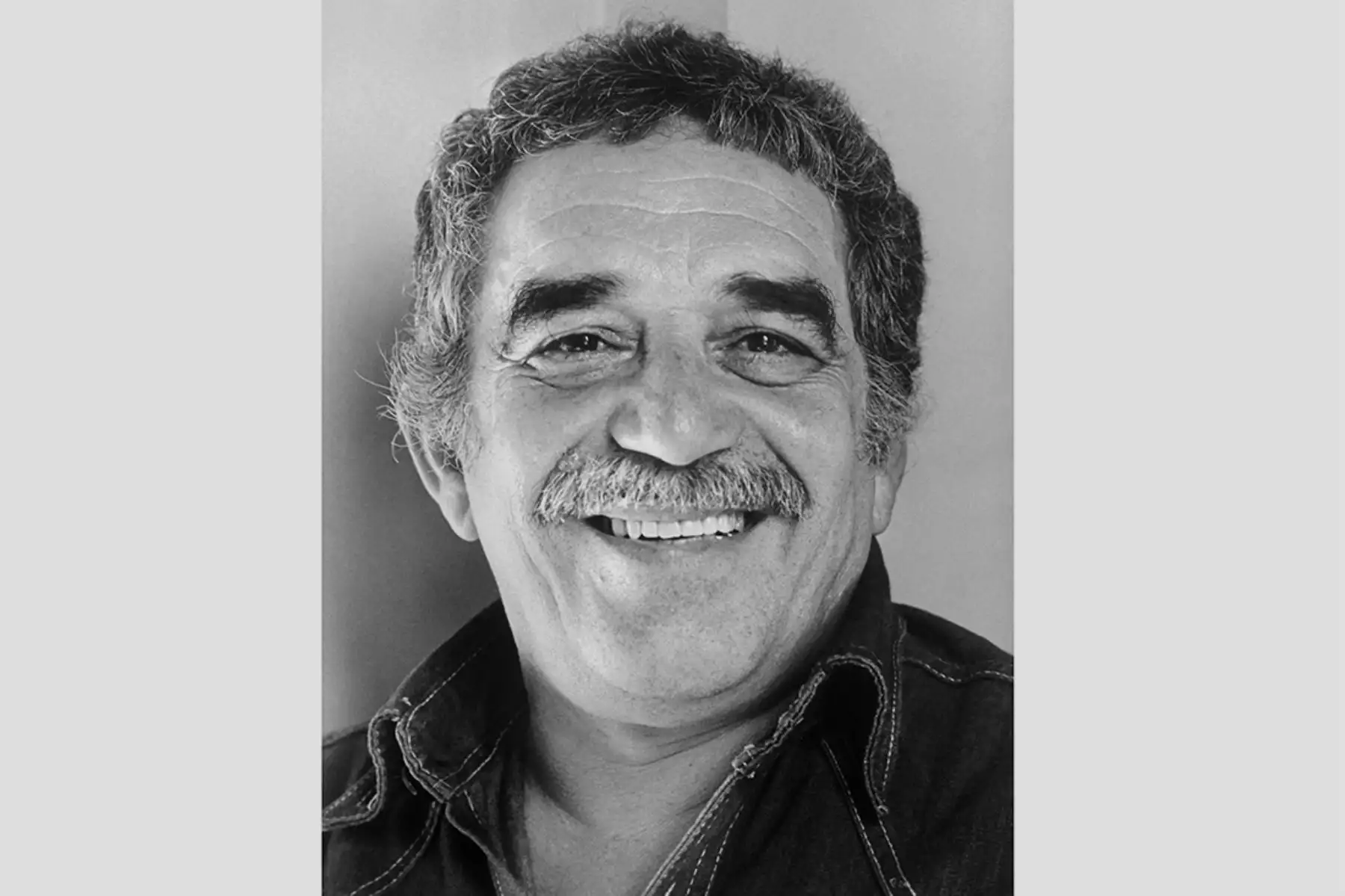 El escritor colombiano Gabriel García Márquez, premio Nobel de Literatura, retratado en octubre de 1982 en Estocolmo. 
Foto: AFP