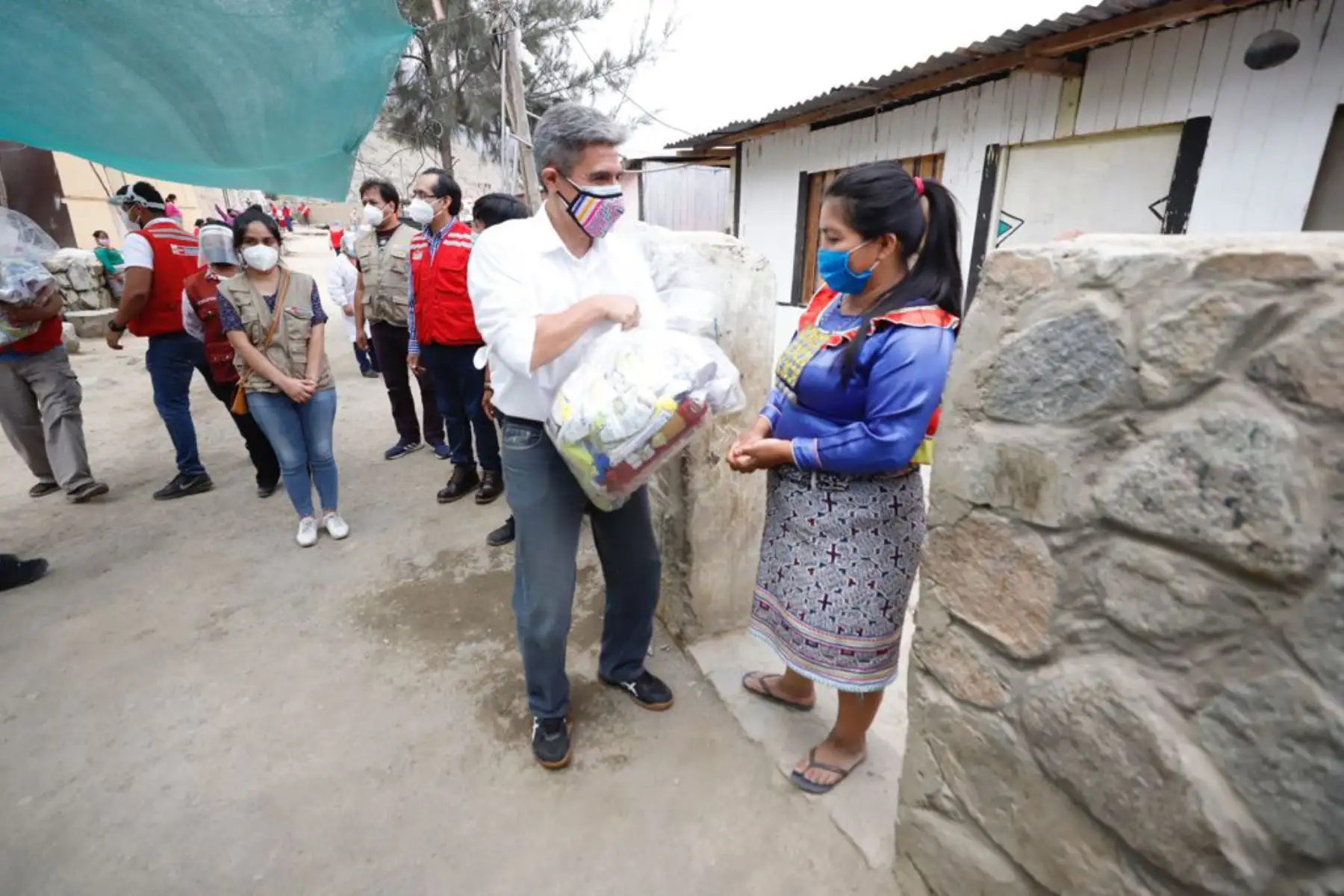 Esta acción es producto de la articulación entre los ministerios de Cultura y de Desarrollo e Inclusión Social para garantizar la seguridad alimentaria de la población Shipibo-Konibo, en el contexto de la emergencia sanitaria por  la covid-19. ANDINA/Difusión