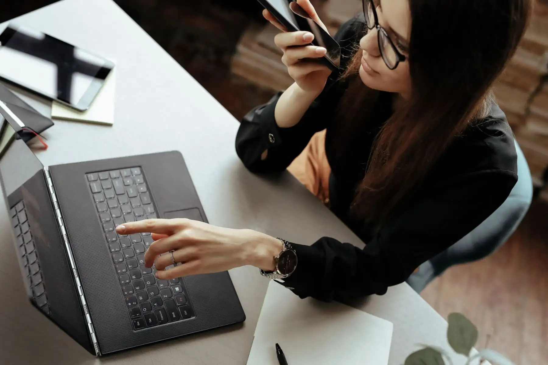 Las emprendedoras buscan relacionarse entre sí y realizar alianzas estratégicas para incrementar sus ventas.