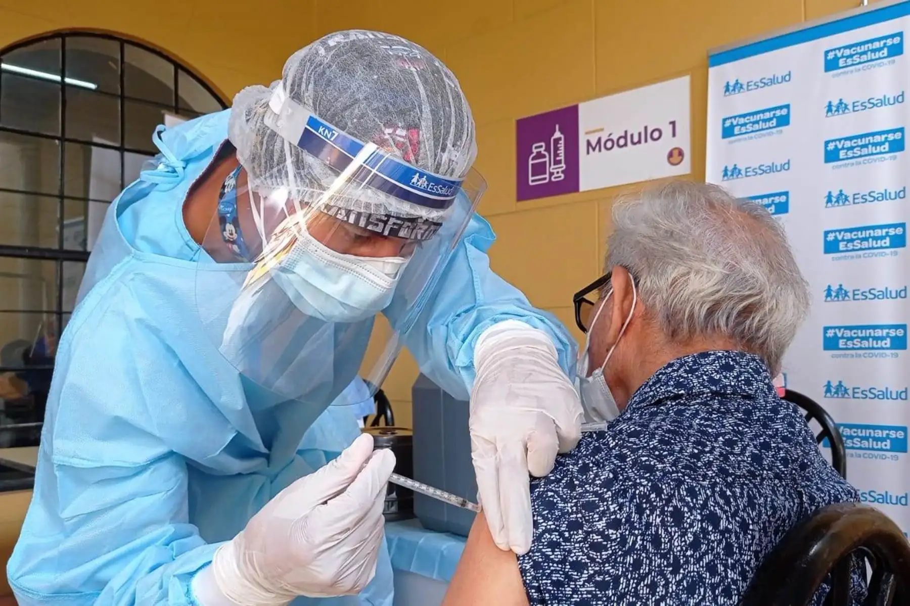 Hoy continúa vacunación de adultos mayores en Lima: conoce los 5 vacunatorios. Foto: ANDINA/Difusión.
