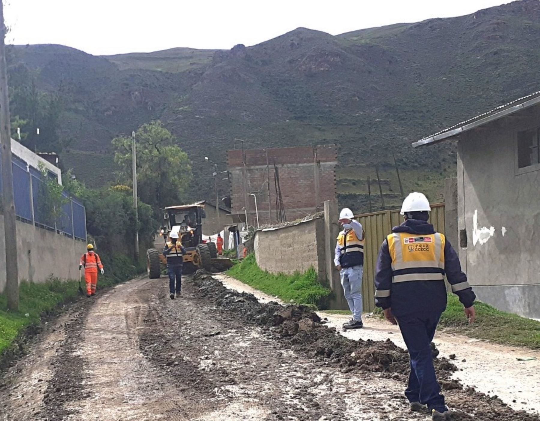 Se iniciaron los trabajos en el corredor vial que integra Huancavelica y Ayacucho, informó el MTC.