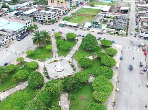 Plaza de la localidad de Aucayacu, capital del distrito huanuqueño de José Crespo y Castillo. Foto: Cortesía