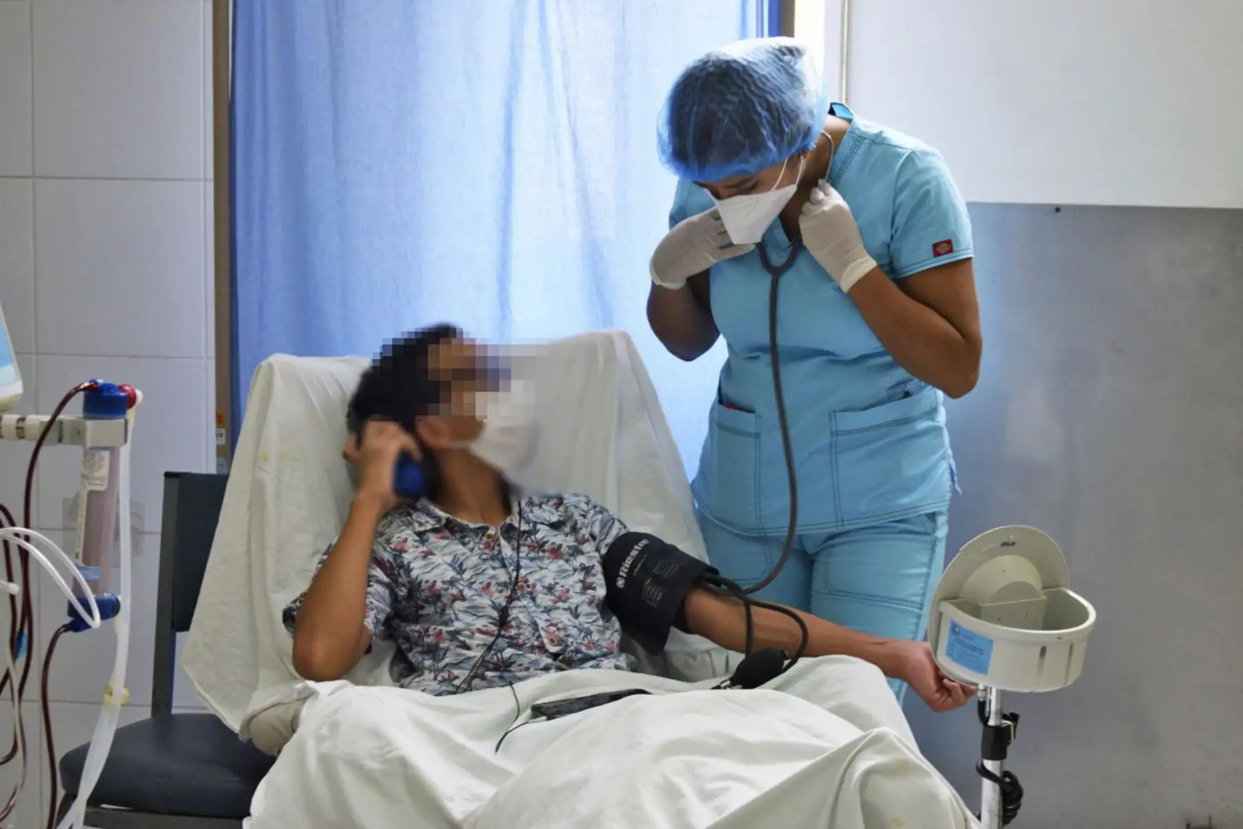 Personal de Nefrología del INSN reforzó mis protocolos de bioseguridad para continuar atendiendo a más de 70 menores con enfermedades renales en medio de la pandemia. Foto: INSN