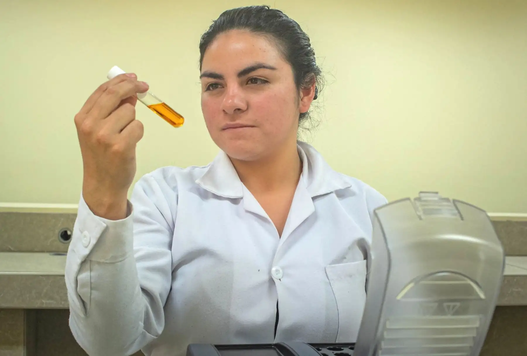 El Ministerio de Trabajo y Promoción del Empleo (MTPE) cuenta con la página web Mi carrera, que ofrece información diversa sobre carreras profesionales, universidades e institutos, financiamiento y becas, además de apoyo vocacional para quienes concluyen el colegio. Foto: ANDINA/Difusión