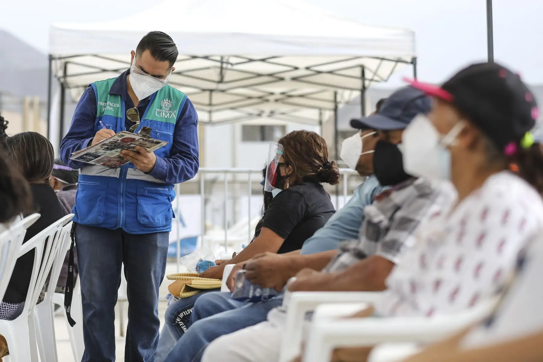 La Municipalidad de Lima a través del Sisol llevó la campaña de salud "Lima te cuida" a Villa María del Triunfo donde se realizaron descartes de covid-19 y otros servicios. Foto: MML