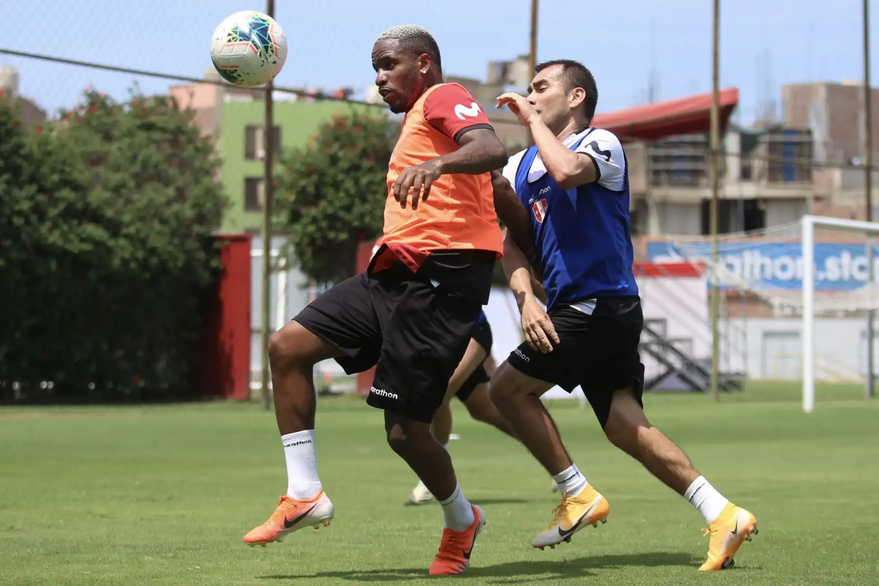 Jefferson Farfán de la Selección peruana continúa entrenamientos en la Videna con miras a las clasificatorias sudamericanas Catar 2022. Foto: FPF