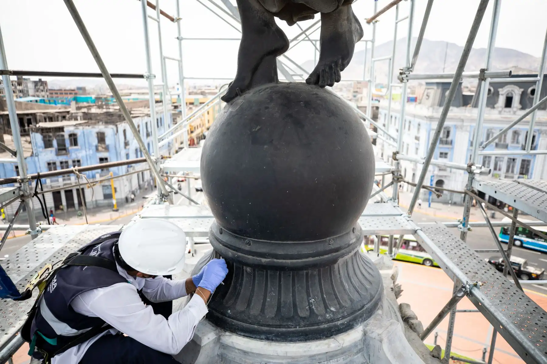 Alcalde Jorge Muñoz supervisa avances de restauración de monumentos históricos del Cercado de Lima. Foto: MML