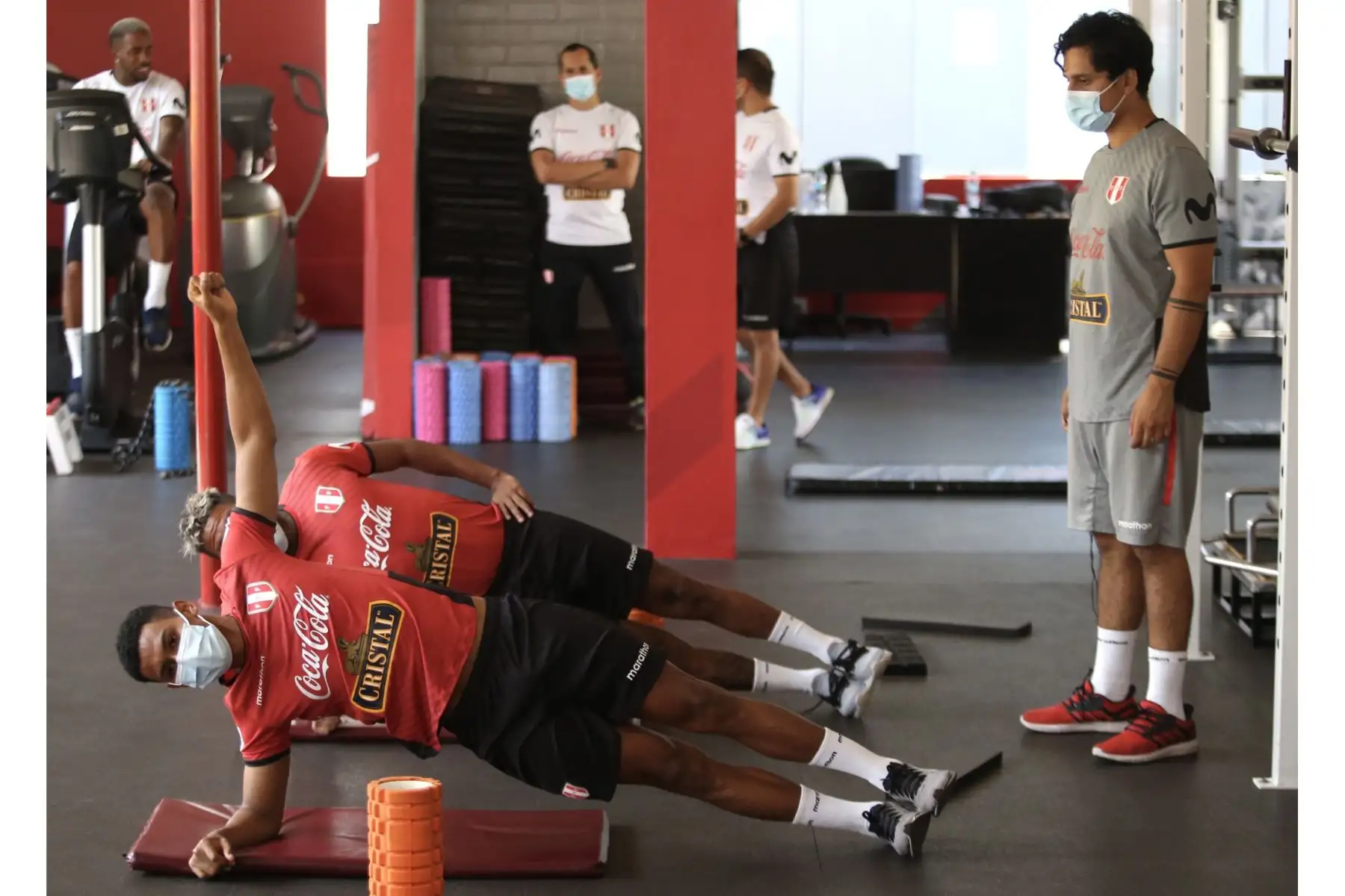 Futbolistas de la Selección Peruana realizan su preparación física en la Videna. Foto: FPF