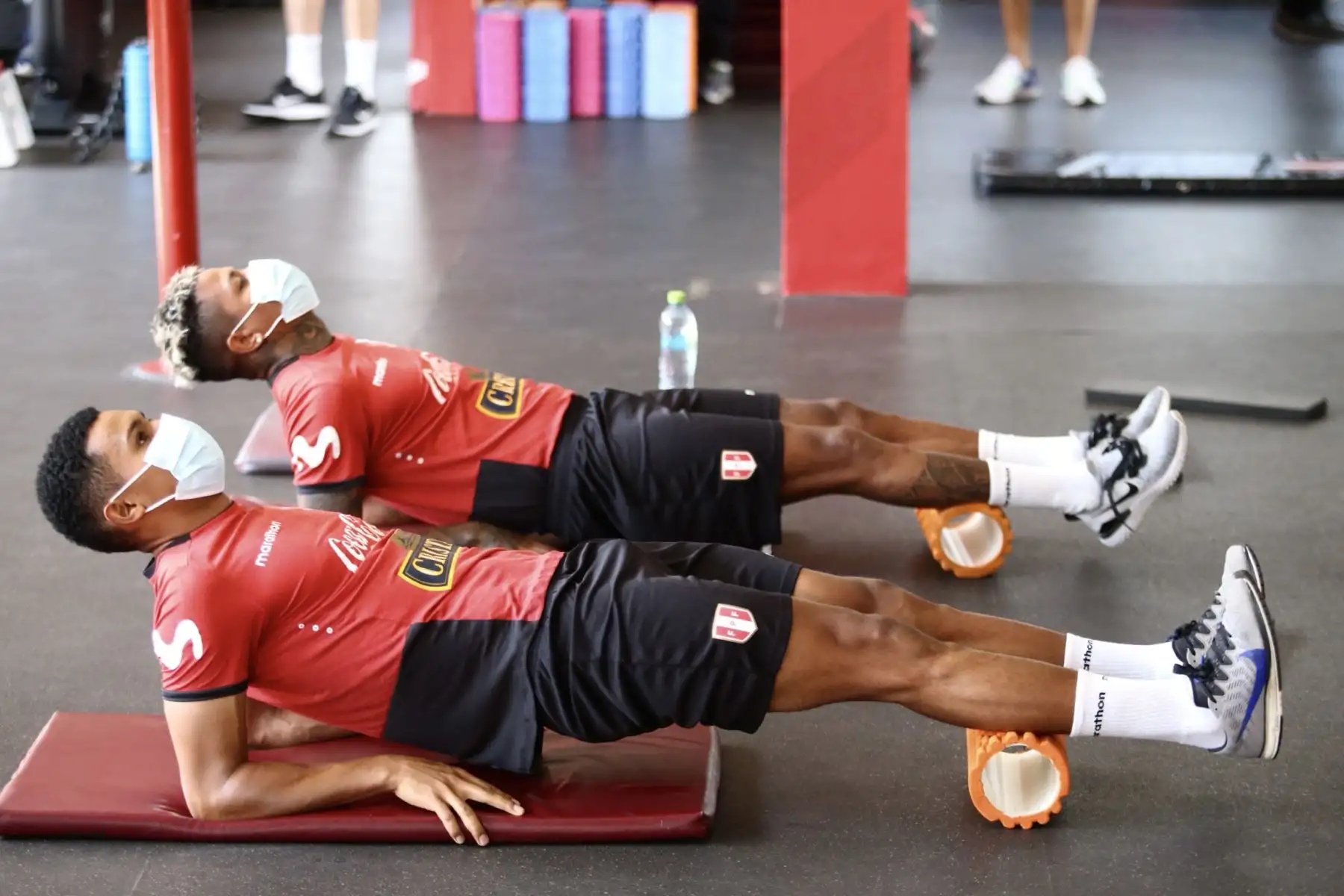 Futbolistas de la Selección Peruana realizan su preparación física en la Videna. Foto: FPF