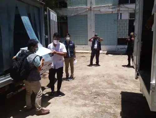 Piura recibió lote con más de 11,000 vacunas Sinopharm de la segunda dosis que se aplicará al personal de salud de esa región. Foto: ANDINA/difusión.