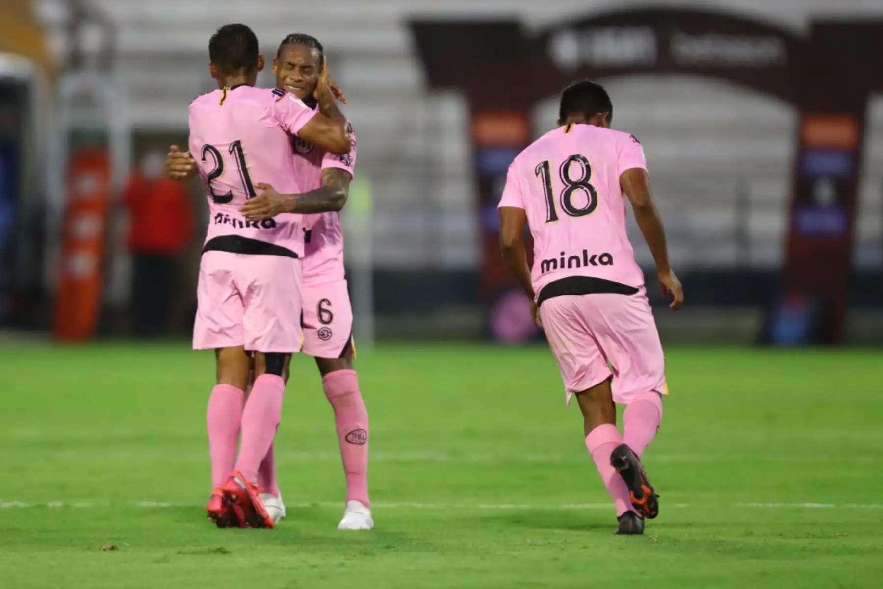 sportboys descontó gracias a los Ramírez. El segundo gol 