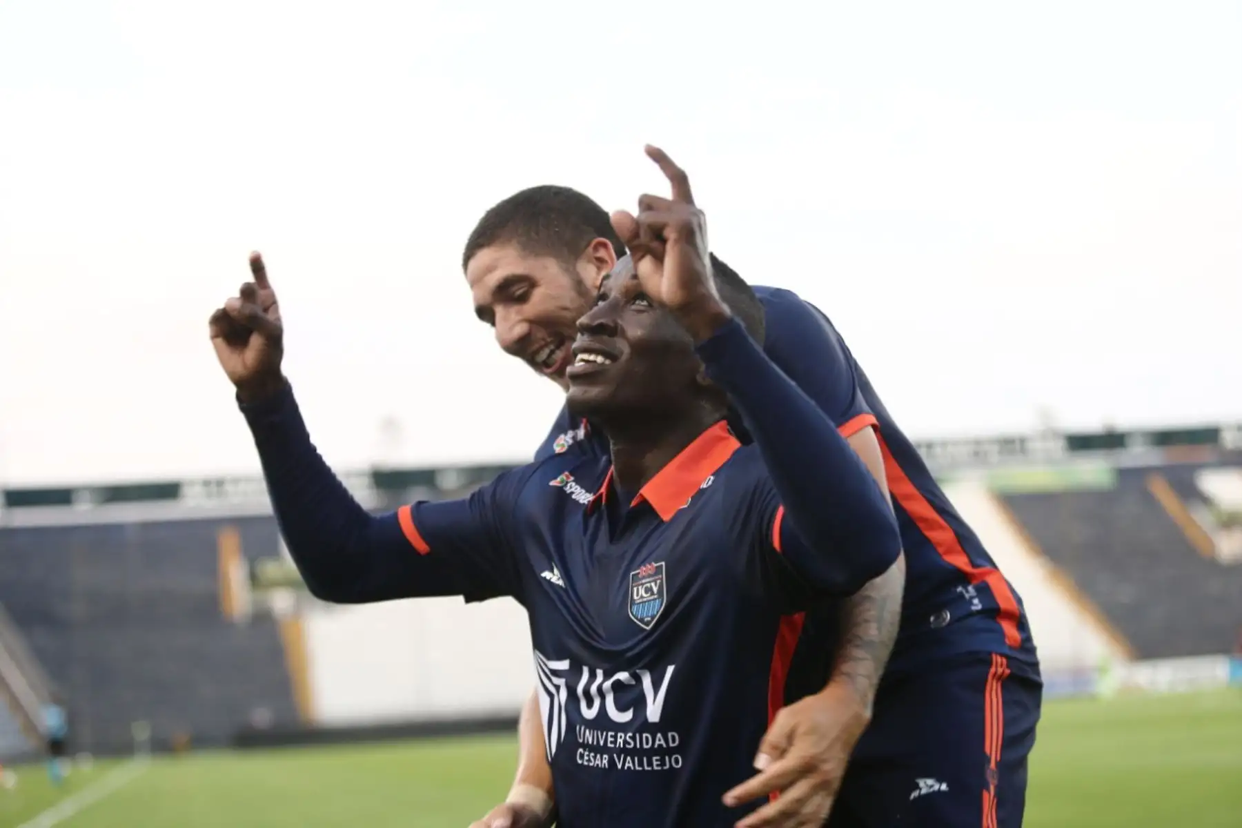 Yorleys Mena de UCV y su reencuentro con el gol. El atacante colombiano ya marcó dos en esta primera jornada de la 1