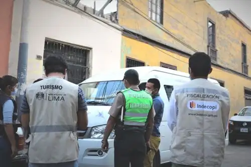 Cerro San Cristóbal: intervienen a empresas de turismo que ofrecen rutas prohibidas. Foto: ANDINA/Difusión.