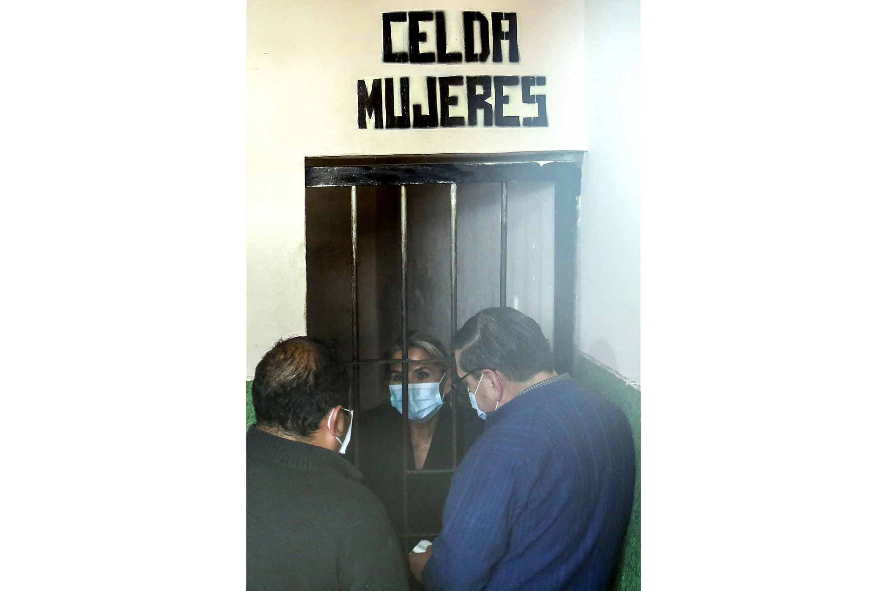 Áñez, de 53 años, fue detenida el sábado en la ciudad de Trinidad, capital del departamento amazónico del Beni (noreste) y el domingo una juez determinó su encarcelamiento preventivo por cuatro meses. Foto: AFP
