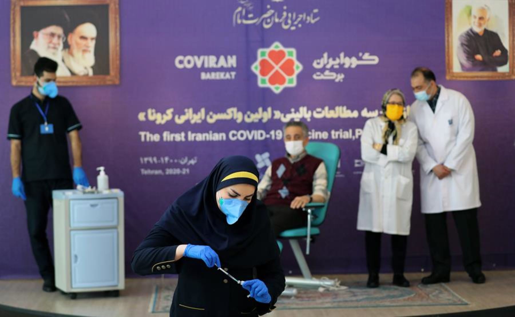 Irán presenta su tercera vacuna anticovid y lanza sus ensayos clínicos.